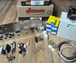 Two Stroke tube Amplifier Kit with Jensen Speakers